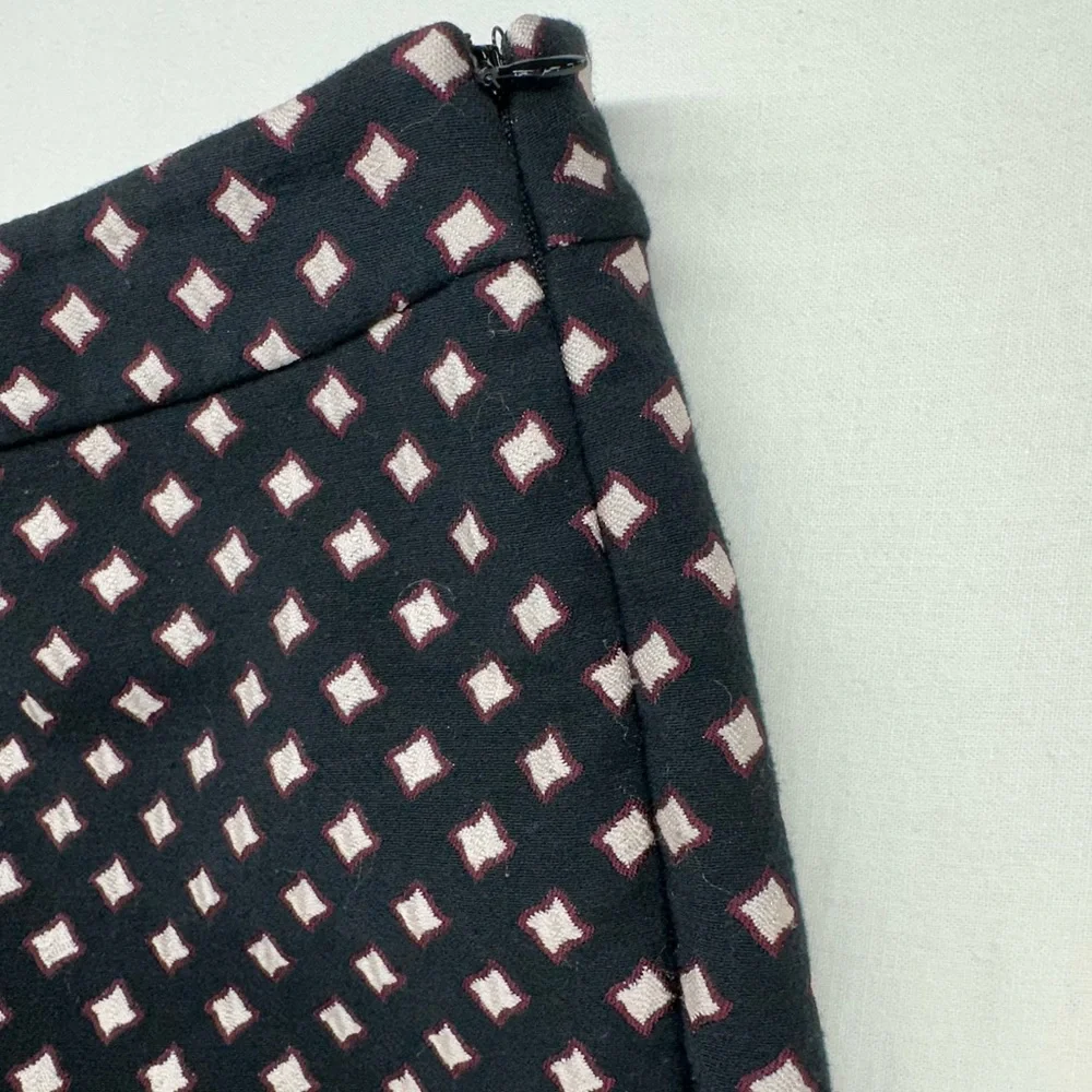 Kate Spade Diamond Cigarette Cropped Black Pants Women’s Size 6‎